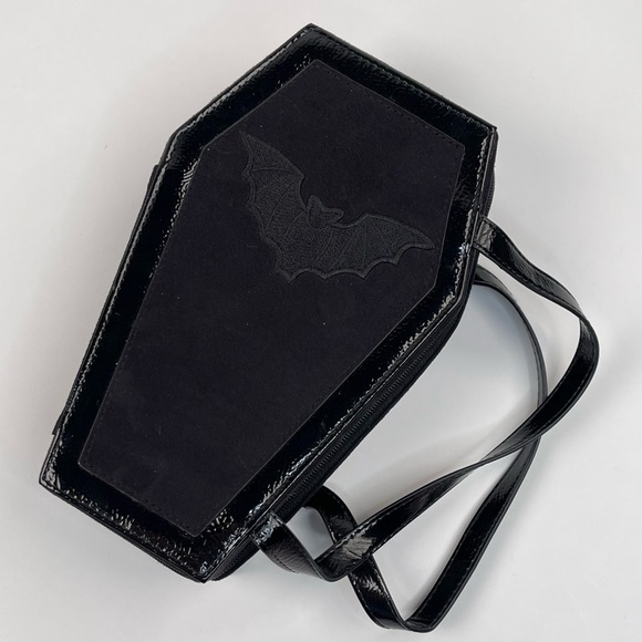 Iron Fist Bags Iron Fist Coffin Purse Poshmark